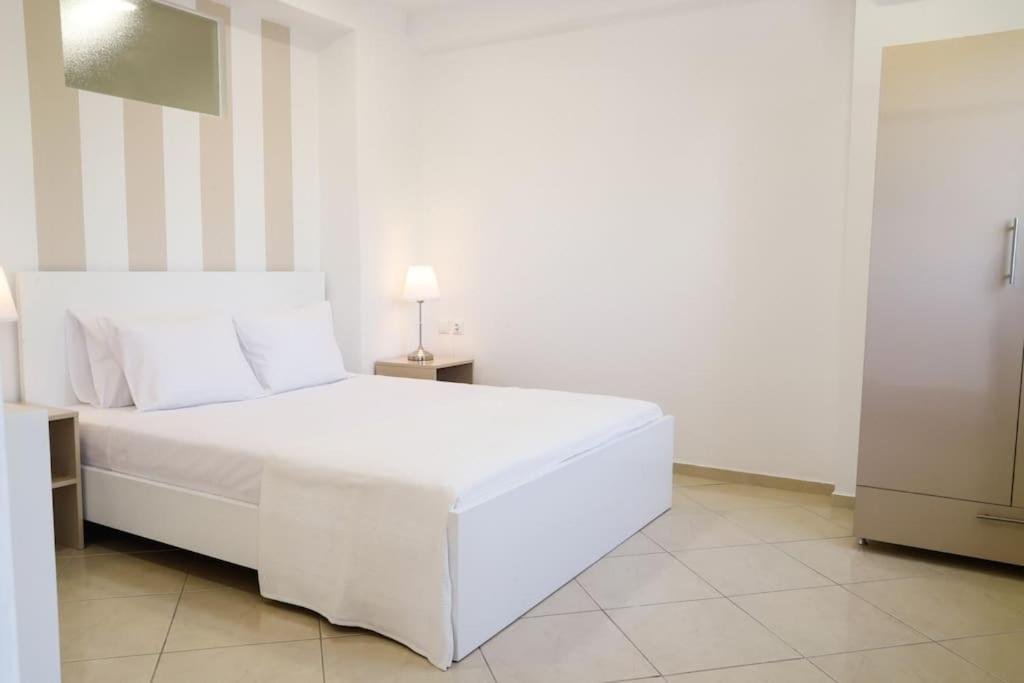 Cozy Apartment Near Airport Koropíon Extérieur photo